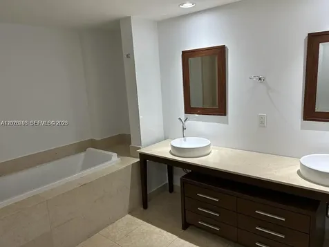 495 Brickell Avenue Miami FL 33131