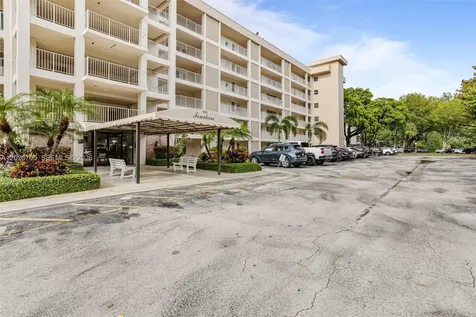 2651 S Course Drive Pompano Beach FL 33069