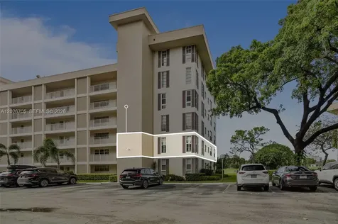 2651 S Course Drive Pompano Beach FL 33069