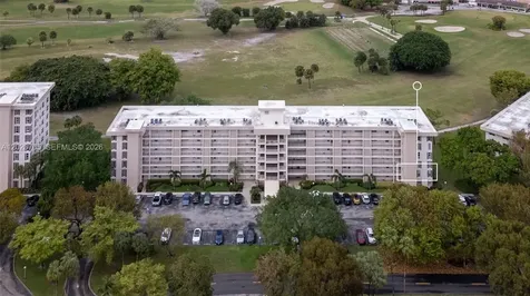 2651 S Course Drive Pompano Beach FL 33069
