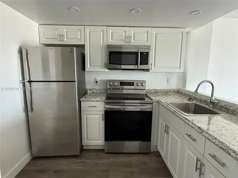 16465 NE 22nd Avenue North Miami Beach FL 33160
