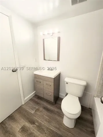 16465 NE 22nd Avenue North Miami Beach FL 33160