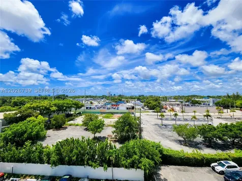 16465 NE 22nd Avenue North Miami Beach FL 33160