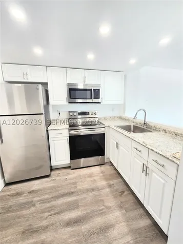 16465 NE 22nd Avenue North Miami Beach FL 33160