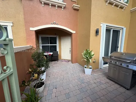 943 SW 143rd Terrace Pembroke Pines FL 33027