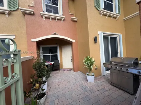 943 SW 143rd Terrace Pembroke Pines FL 33027