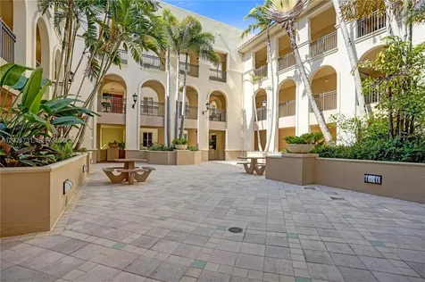 2925 NW 126th Avenue Sunrise FL 33323