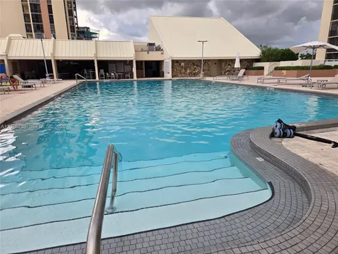 20379 W Country Club Drive Aventura FL 33180