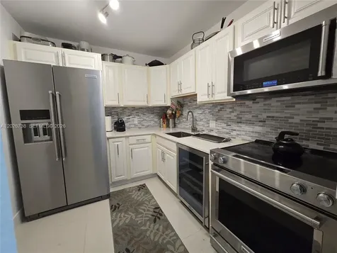 20379 W Country Club Drive Aventura FL 33180