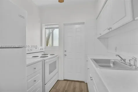 1135 Euclid Avenue Miami Beach FL 33139