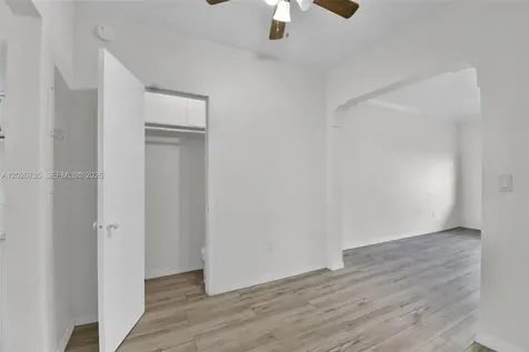 1135 Euclid Avenue Miami Beach FL 33139