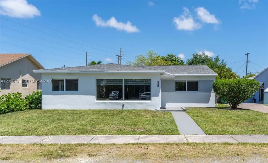 266 SW 6th Street Dania Beach FL 33004