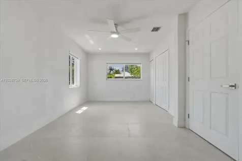 266 SW 6th Street Dania Beach FL 33004