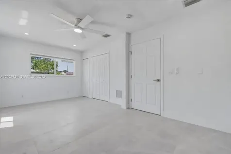 266 SW 6th Street Dania Beach FL 33004