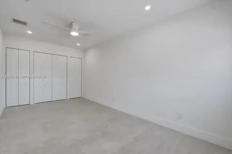 266 SW 6th Street Dania Beach FL 33004