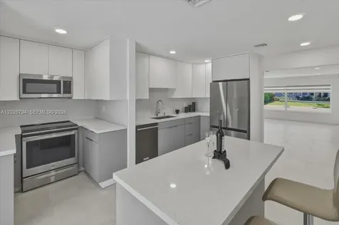 266 SW 6th Street Dania Beach FL 33004