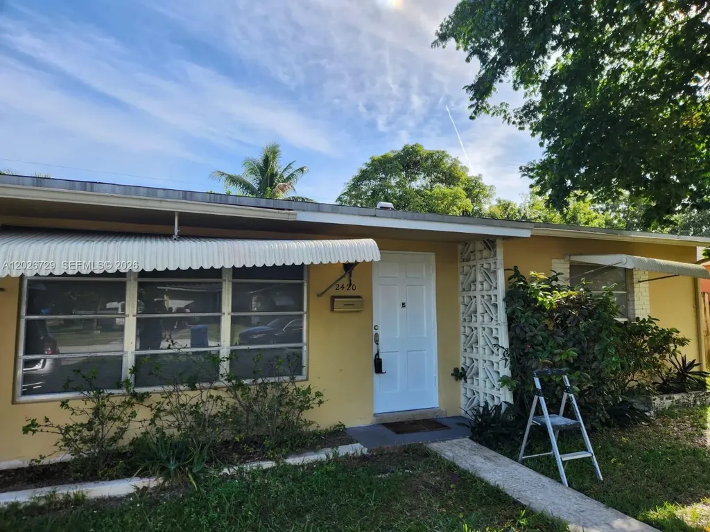 2420 NW 64th Terrace Sunrise FL 33313