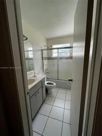 2420 NW 64th Terrace Sunrise FL 33313