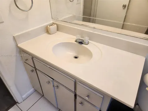 2420 NW 64th Terrace Sunrise FL 33313