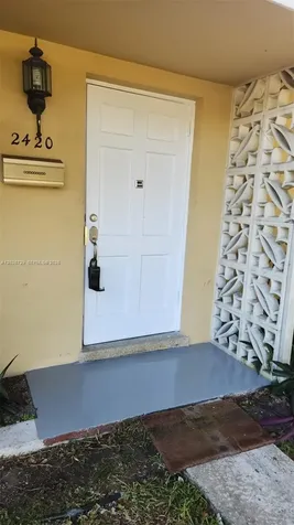 2420 NW 64th Terrace Sunrise FL 33313