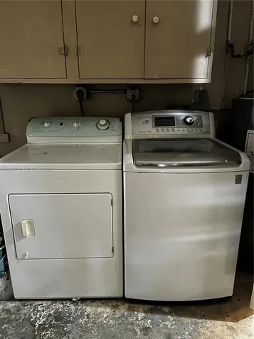 2420 NW 64th Terrace Sunrise FL 33313