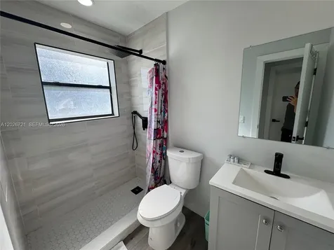 584 NW 30th Street Miami FL 33127