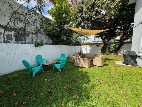 584 NW 30th Street Miami FL 33127