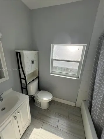 1275 NW 55th Street Miami FL 33142
