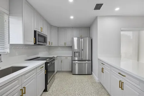 3820 SW 92nd Avenue Miami FL 33165