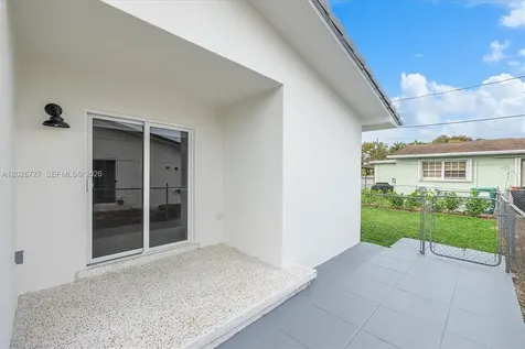 3820 SW 92nd Avenue Miami FL 33165