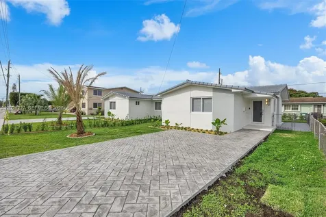 3820 SW 92nd Avenue Miami FL 33165