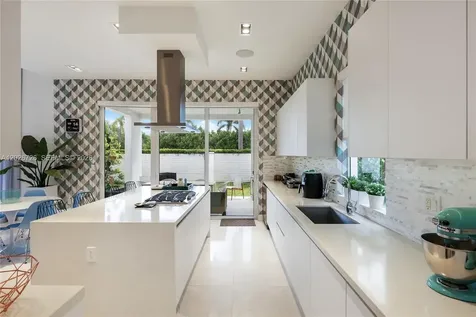 7441 NW 102nd Court Doral FL 33178