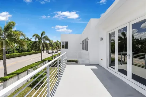 7441 NW 102nd Court Doral FL 33178