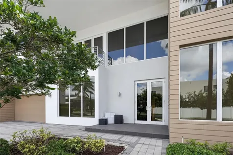 7441 NW 102nd Court Doral FL 33178