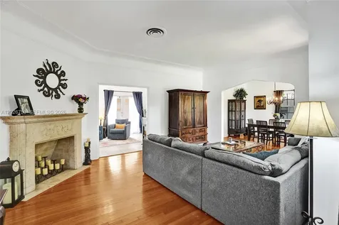 286 NE 107th Street Miami Shores FL 33161