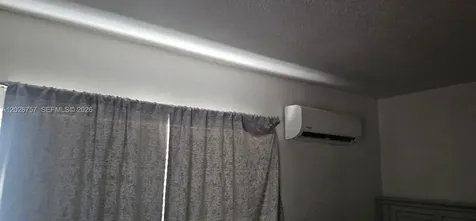 3615 Thomas Avenue Miami FL 33133