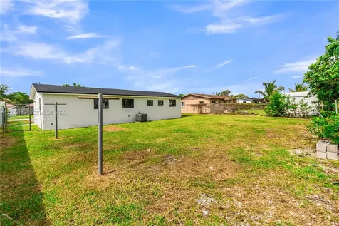11373 SW 227th Terrace Miami FL 33170