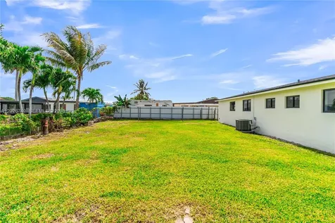 11373 SW 227th Terrace Miami FL 33170