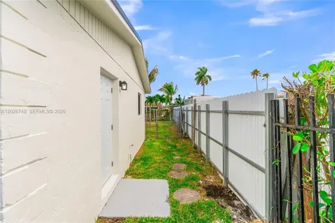 11373 SW 227th Terrace Miami FL 33170