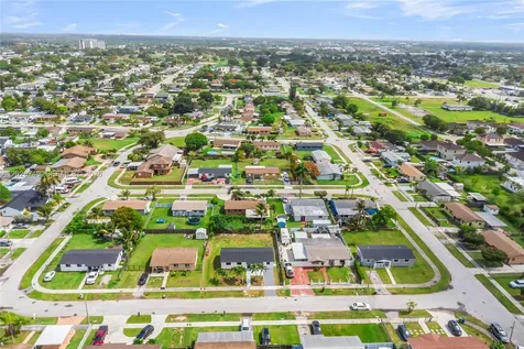 11373 SW 227th Terrace Miami FL 33170