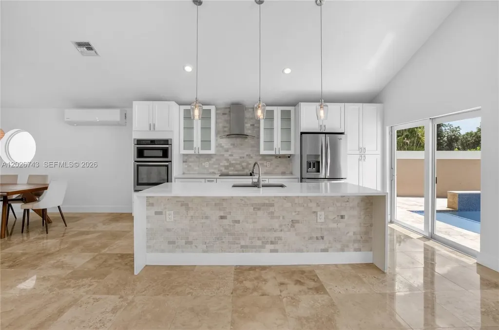 9646 Via Emilie Boca Raton FL 33428