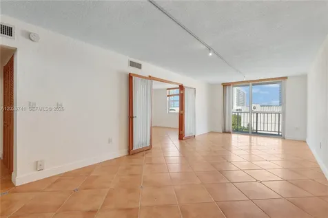 6801 Indian Creek Drive Miami Beach FL 33141