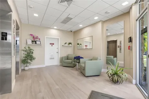 6801 Indian Creek Drive Miami Beach FL 33141