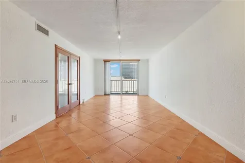 6801 Indian Creek Drive Miami Beach FL 33141
