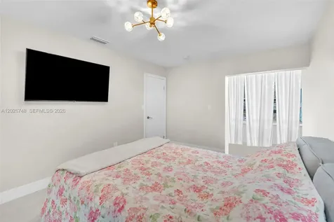 3571 Magellan Circle Aventura FL 33180