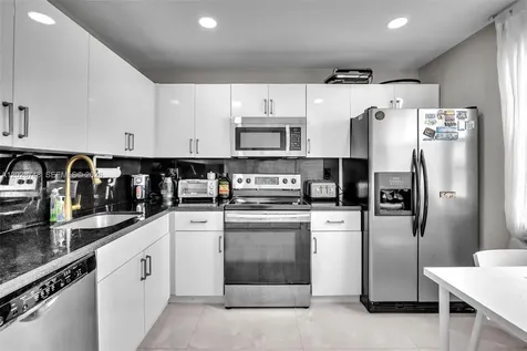 3571 Magellan Circle Aventura FL 33180