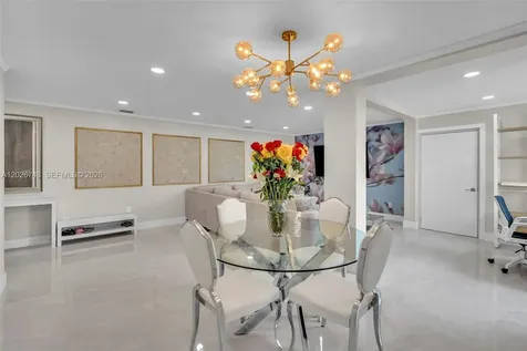 3571 Magellan Circle Aventura FL 33180