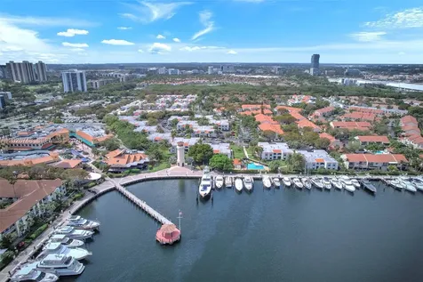 3571 Magellan Circle Aventura FL 33180