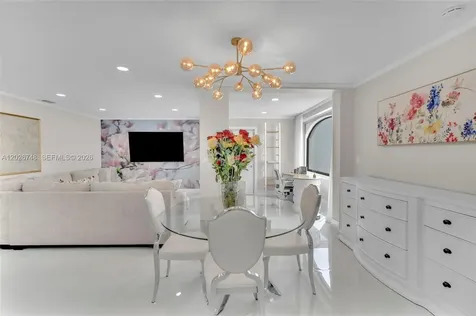 3571 Magellan Circle Aventura FL 33180