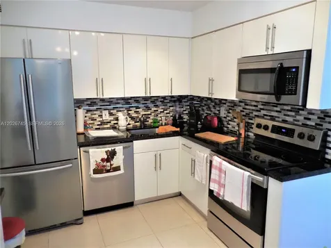 5151 Collins Avenue Miami Beach FL 33140